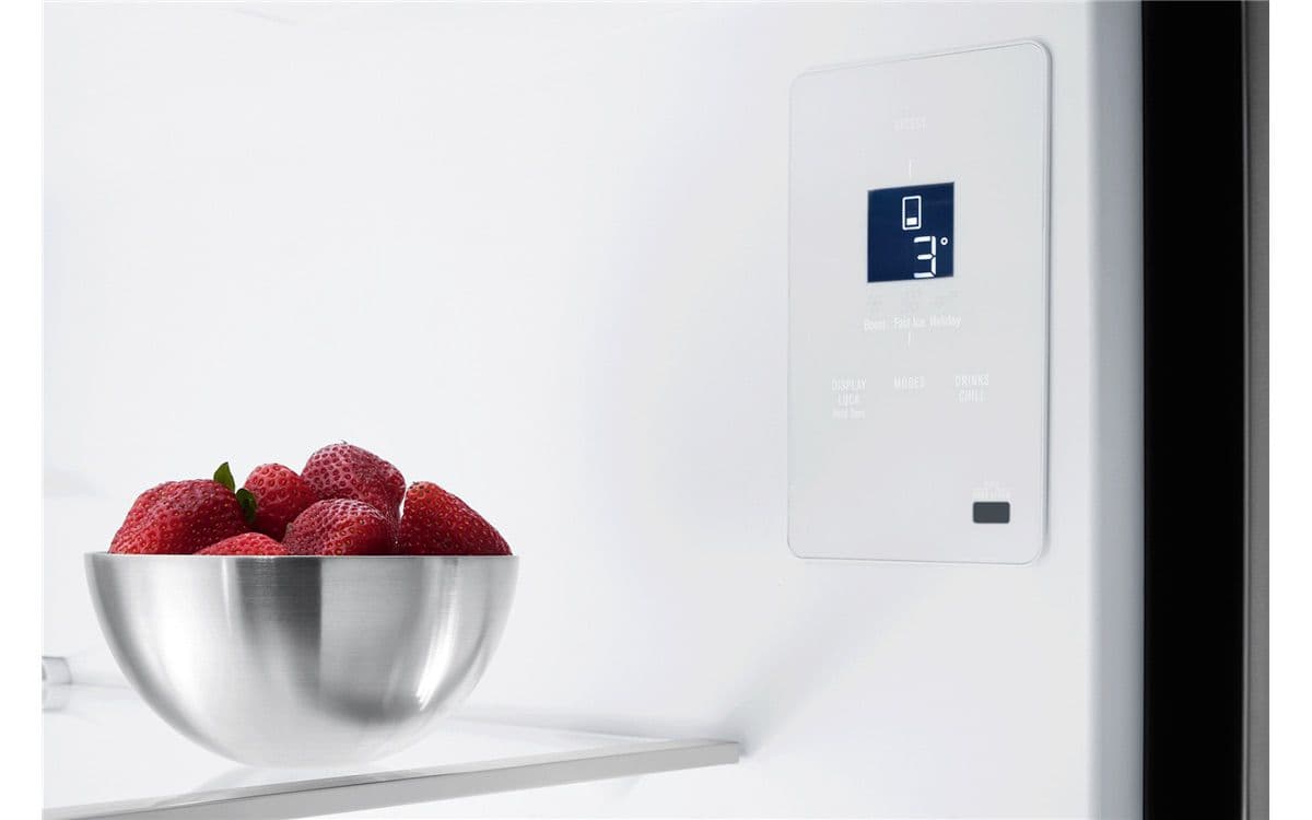 מקרר מקפיא תחתון Electrolux דגם EBE5304BS יבואן רשמי