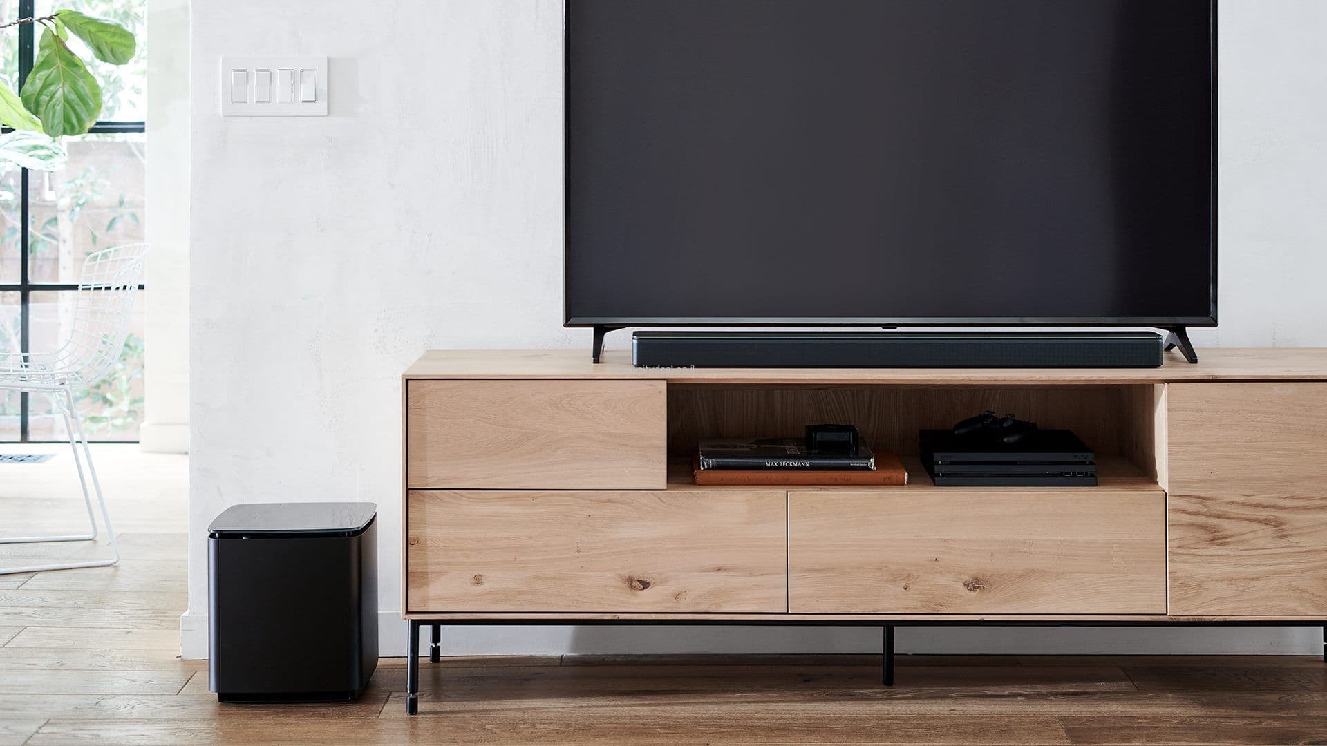 מקרן קול Bose Soundbar 700 – סאונד פרימיום חכם עם שליטה קולית | יבואן רשמי-משלוח מהיר