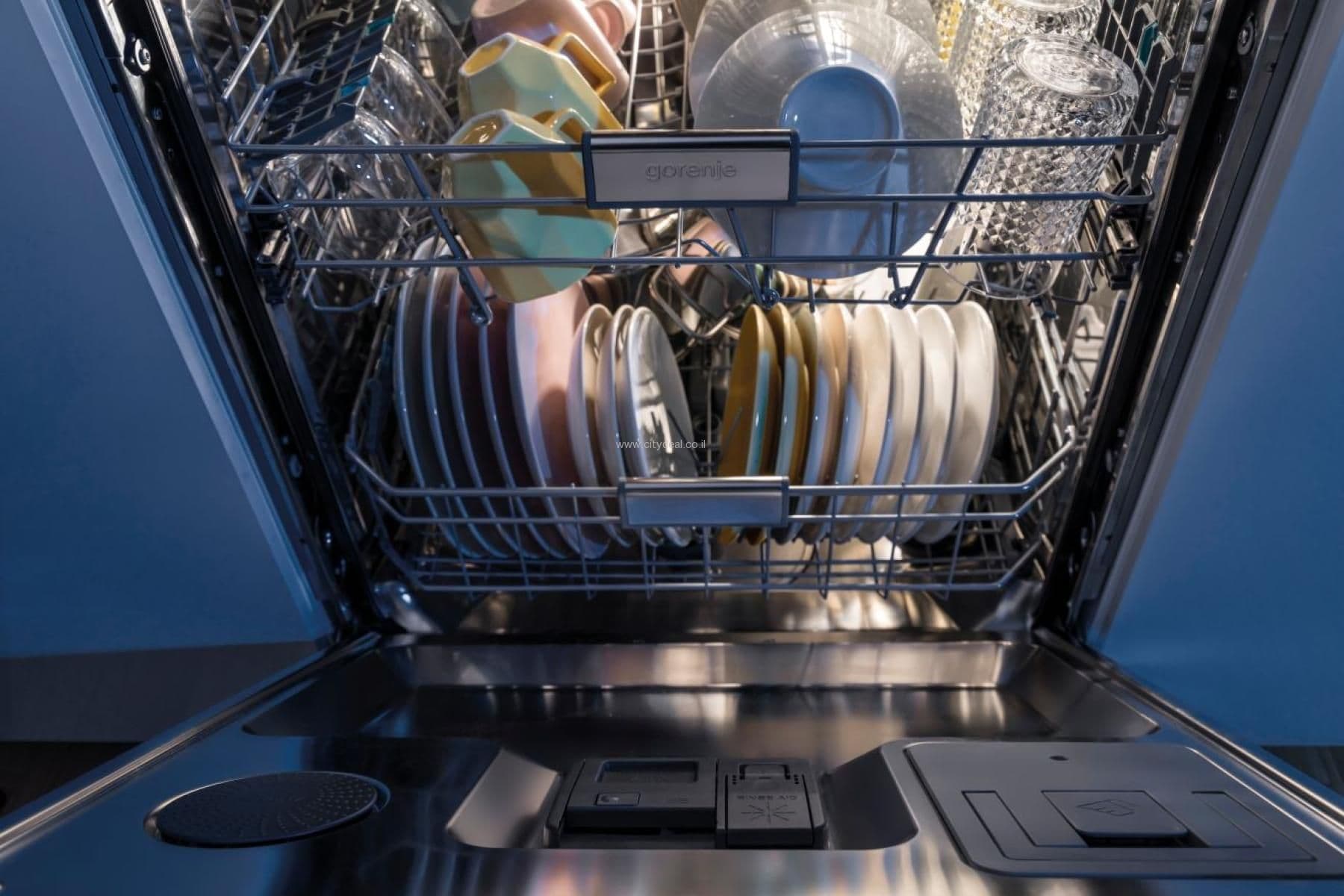 מדיח כלים אינטגרלי מלא Gorenje GV673C60 ל-16 מערכות כלים