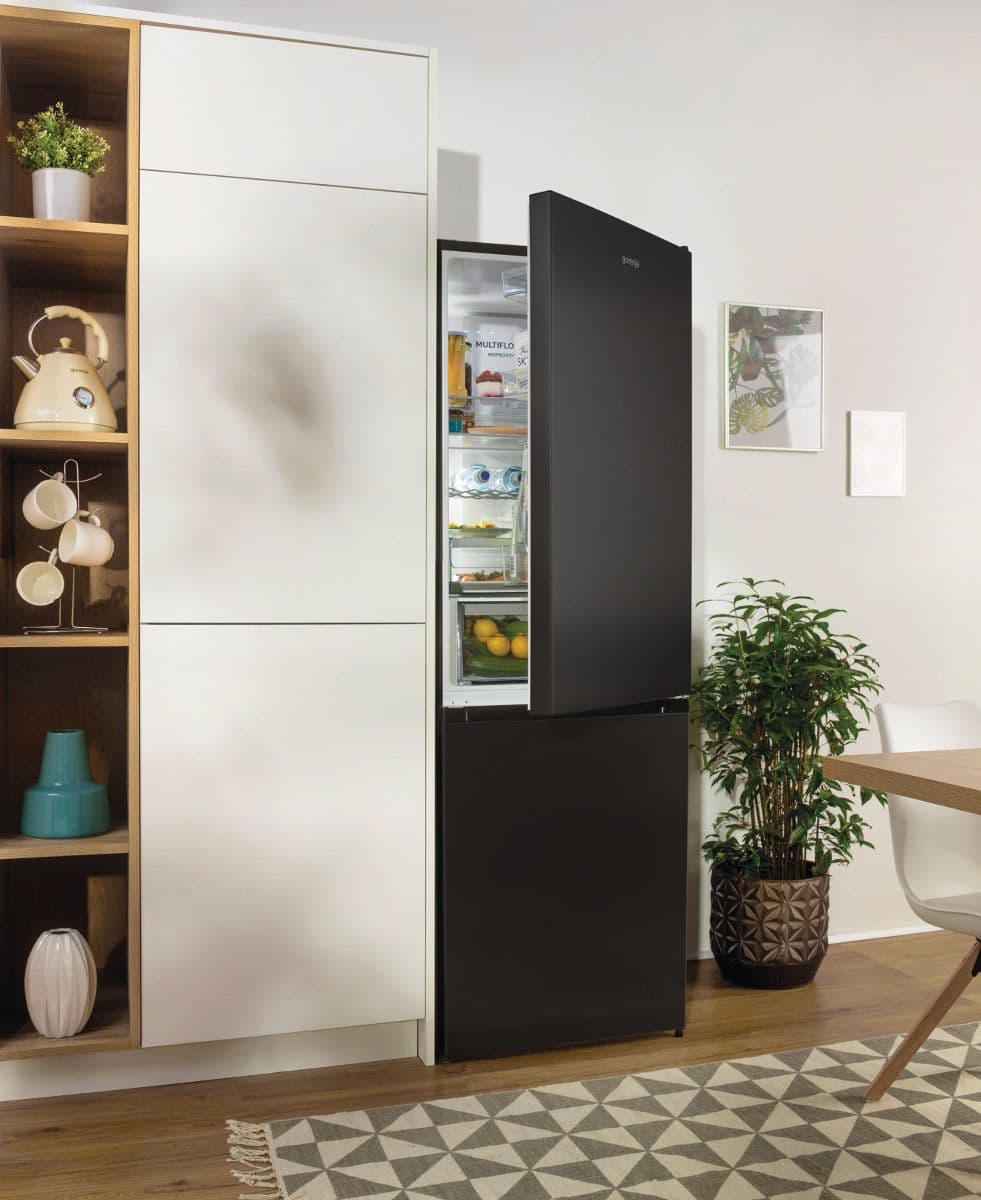 מקרר מקפיא תחתון Gorenje NRK6192ABK שחור 330 ליטר | משלוח מהיר