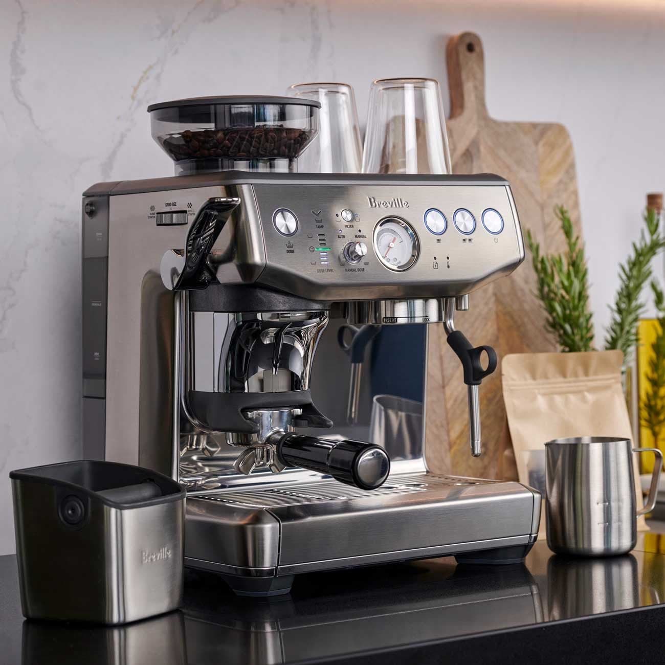 Breville Barista Express Impress BES876BSS - מכונת אספרסו עם מטחנה מובנית, 25 דרגות טחינה והקצפת חלב מקצועית | יבואן רשמי | משלוח מהיר