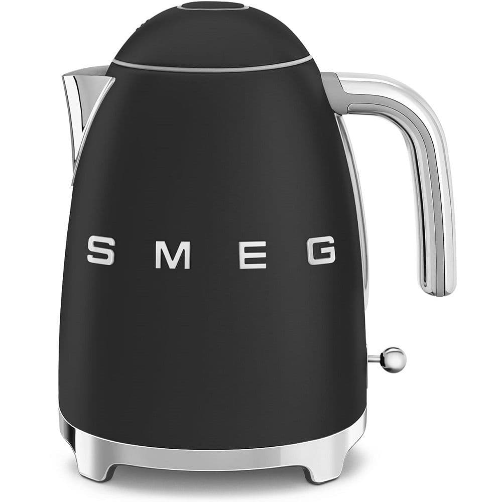קומקום חשמלי SMEG KLF03BLMEU שחור מט 1.7 ליטר – עיצוב רטרו איטלקי | משלוח מהיר
