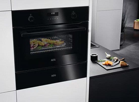 תנור משולב מיקרוגל AEG CME565060B א.א.ג , 43 ליטר, שחור
