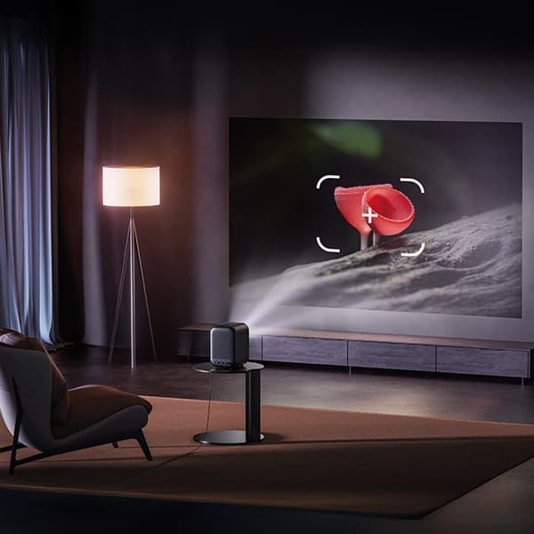 מקרן חכם Xiaomi Smart Projector L1 – קומפקטי Full HD עם Google TV | יבואן רשמי משלוח מהיר