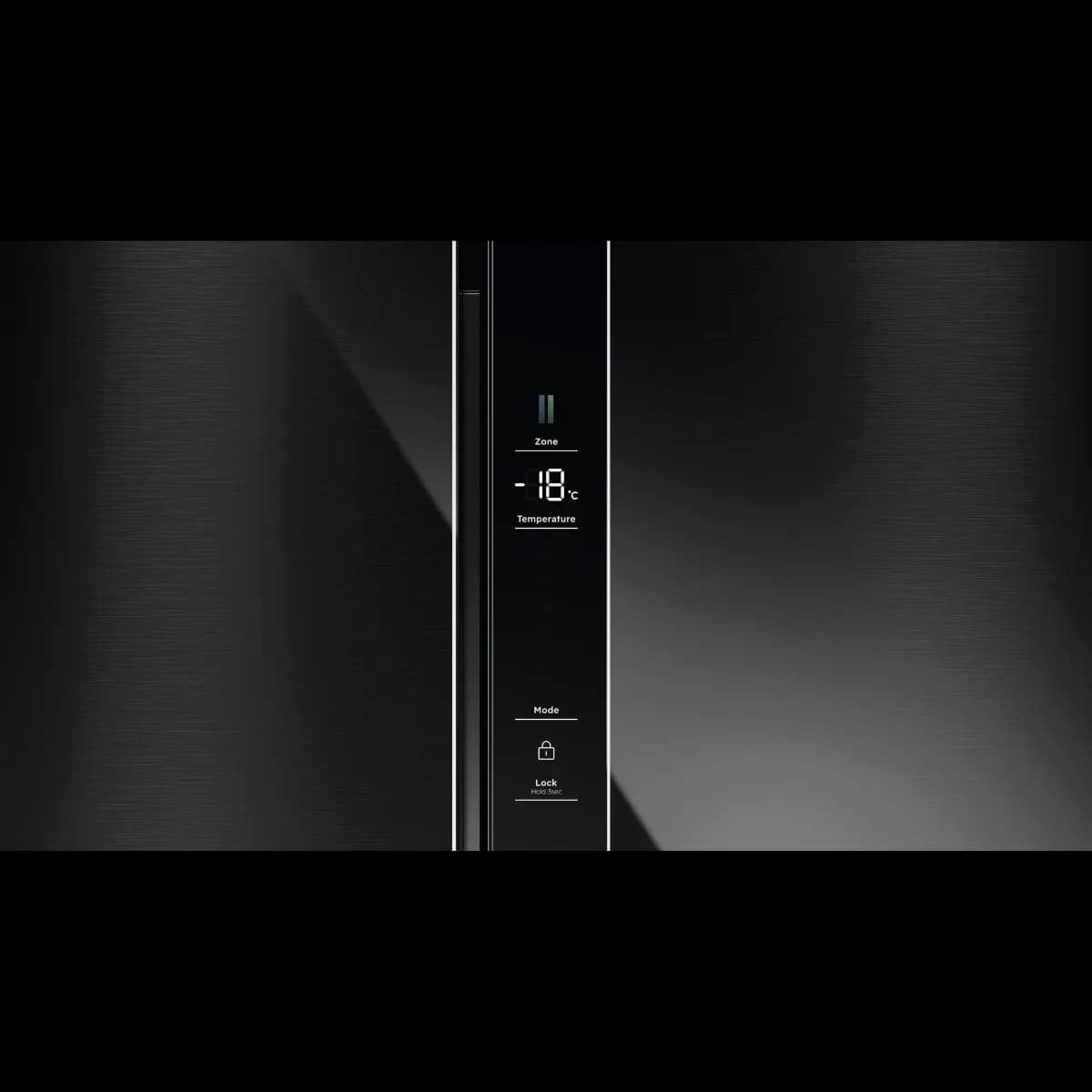 מקרר דלת ליד דלת SBS Electrolux ESE6205B-B אלקטרולוקס בנפח 624 ליטר זכוכית שחורה אינוורטר יבואן רשמי