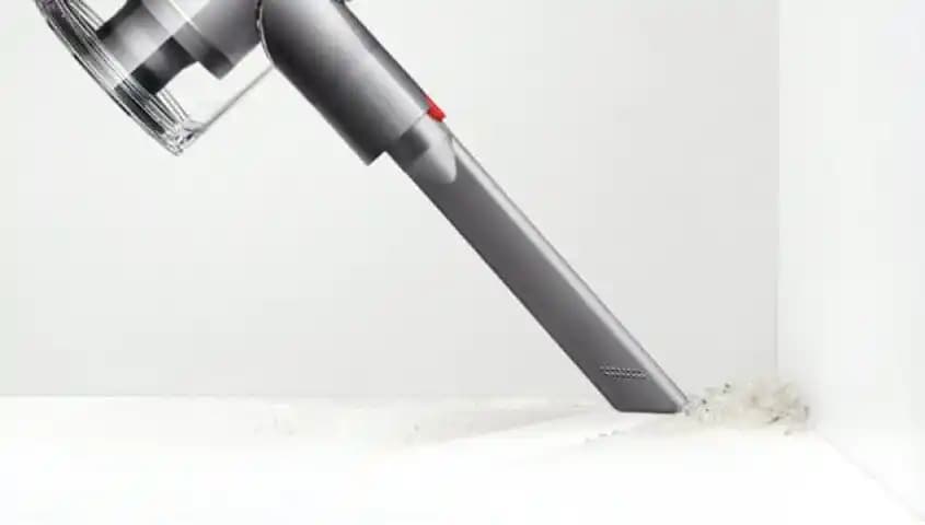 Dyson V8 Advanced SV25 – שואב אבק אלחוטי חזק עם סינון HEPA ועד 40 דקות עבודה | יבואן רשמי