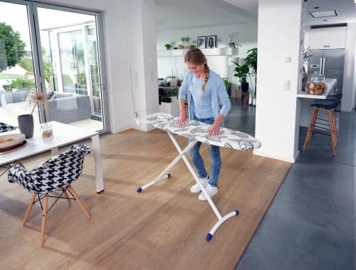 Leifheit Air Board Express Solid M - שולחן גיהוץ קל במיוחד לתחנות קיטור | 5.6 ק״ג | יבואן רשמי