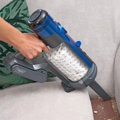 HENRY QUICK PET BLUE - שואב אבק אלחוטי נטען עם ריקון היגייני לבתים עם חיות מחמד | יבואן רשמי
