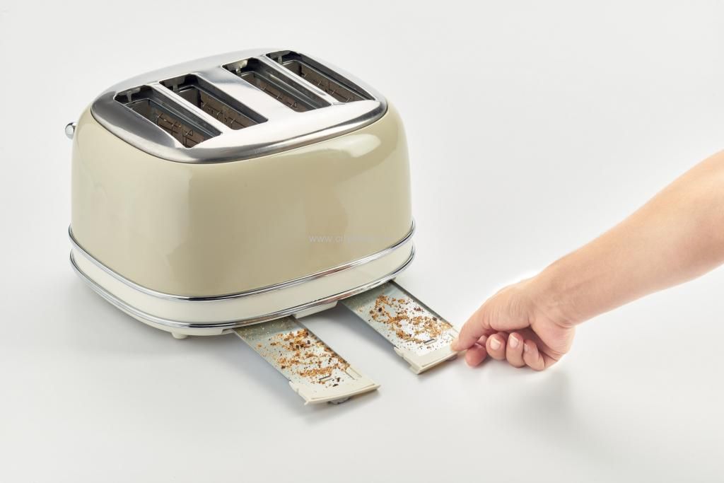 ���� 4 ������ Ariete ��� 156 �����