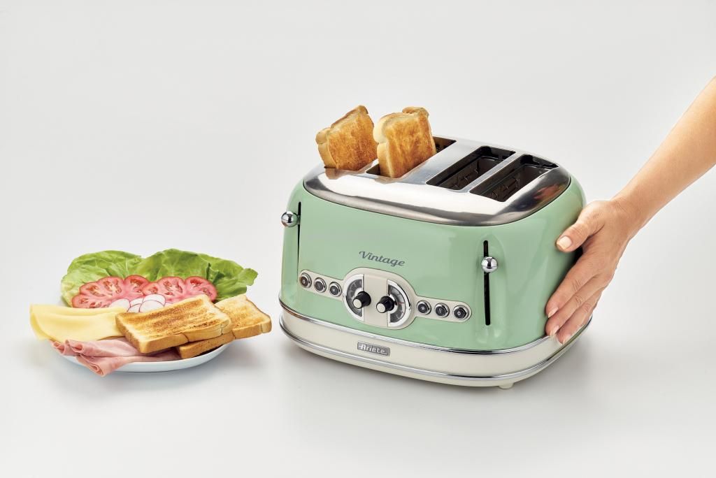 ���� 4 ������ Ariete ��� 156 �����