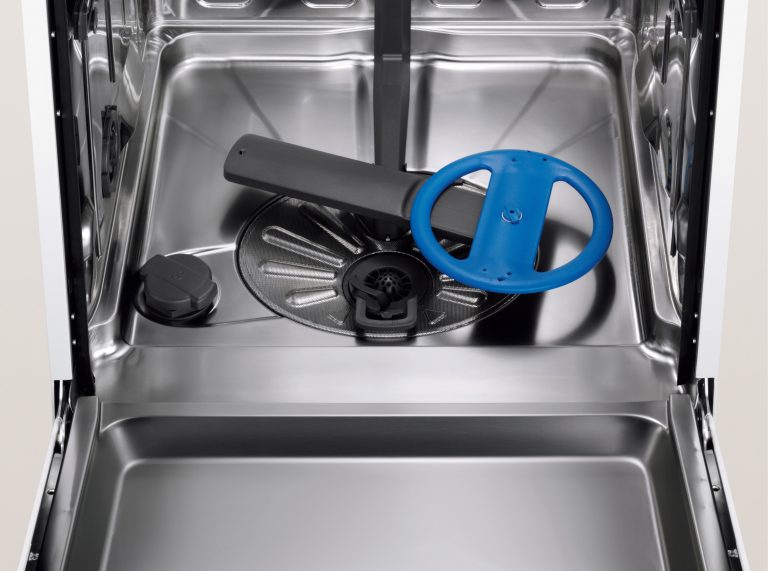 ���� ���� ��� �������� Electrolux ��� EEM48300IX ����� ����