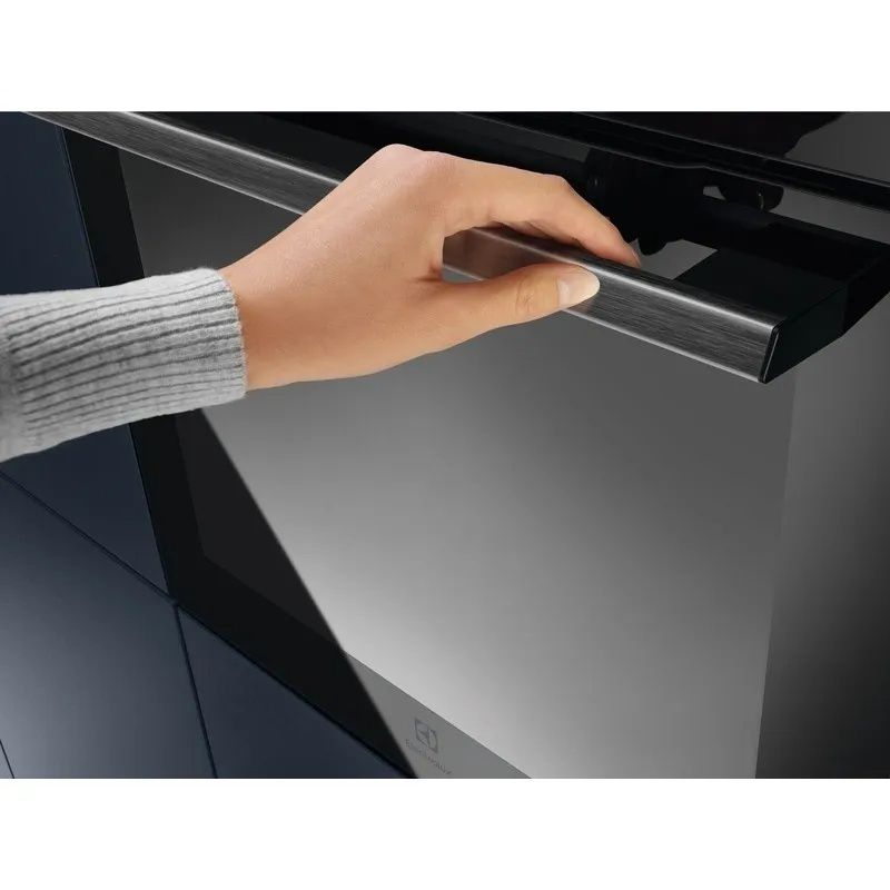 ���� ����� ���� 71 ���� ������ ����� ELECTROLUX EOP6526K ����� ����