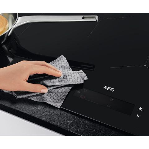 ������ ��������� 80 �"� AEG IAE84851FB MaxiSense� Plus pro ���� ��� - ����� ����