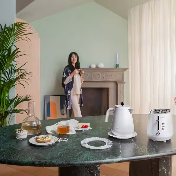 Delonghi KBY2001 � ������ ����� ���� 1.7 �� 2000W ��� ��� - ����� ����