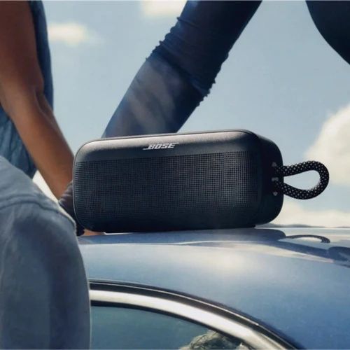קישוריות Bluetooth 5.3 ואפליקציית Bose לשליטה מלאה ברמקול האלחוטי