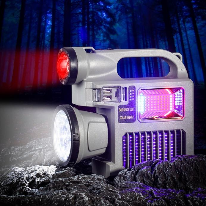 תצוגת קוטל יתושים מובנה בפנס סולארי NEWTEC AL14 ופאנל סולארי אחורי