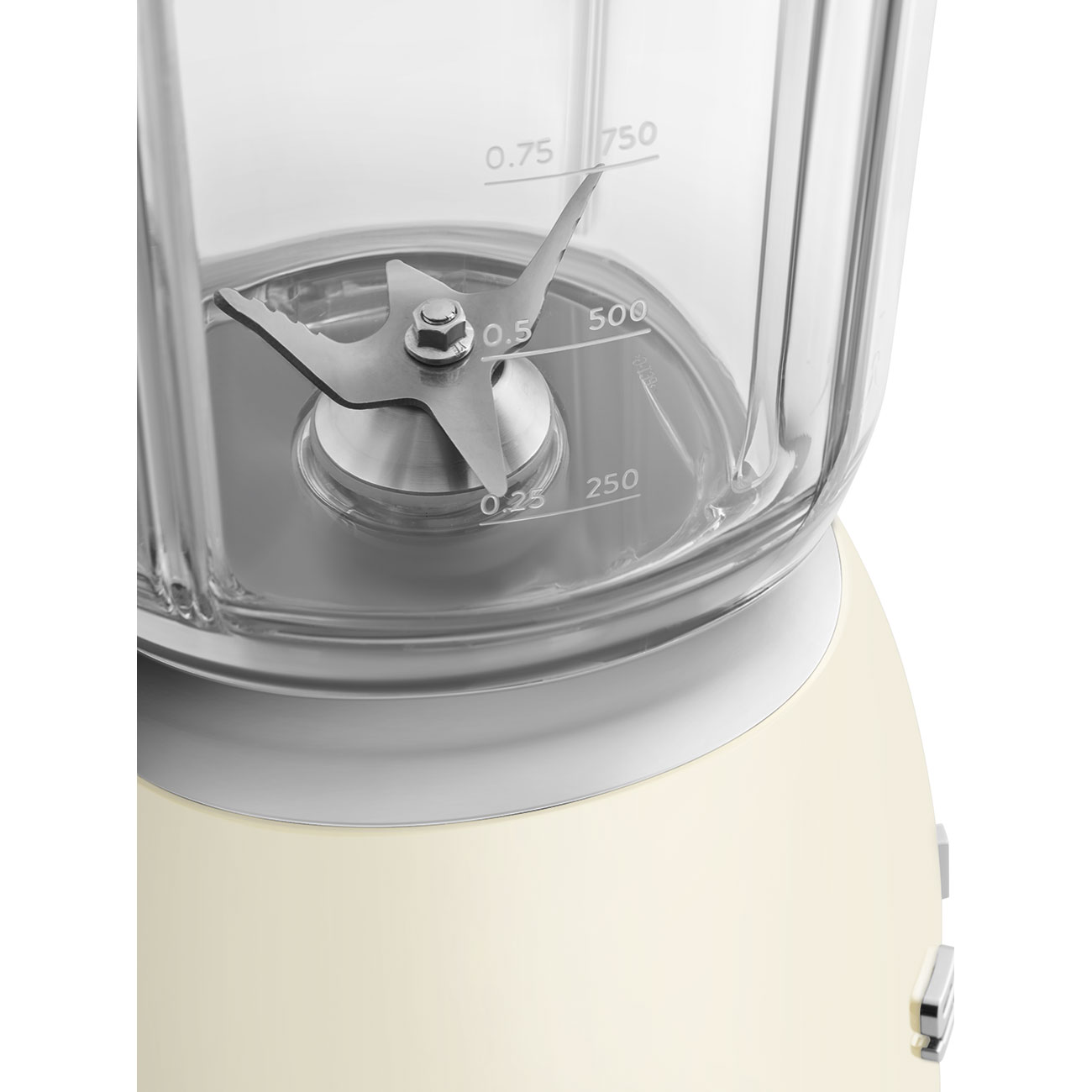 SMEG BLF03CREU � ����� ���� 800W �� ���� Tritan ���� 1.5 � ��� ���� ���� | ����� ����