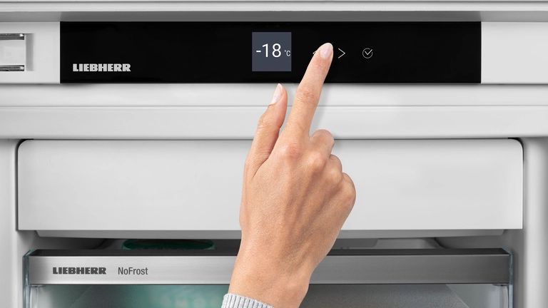 Liebherr CNgbc 5723 - ���� ����� ����� 371 ���� ����� �� Duo Cooling ���� ��� | ����� ����