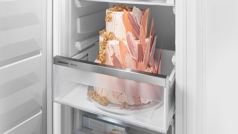 Liebherr Fe 1404 - ����� 4 ������ ��� ����� SmartFrost ������� ������ | ����� ����