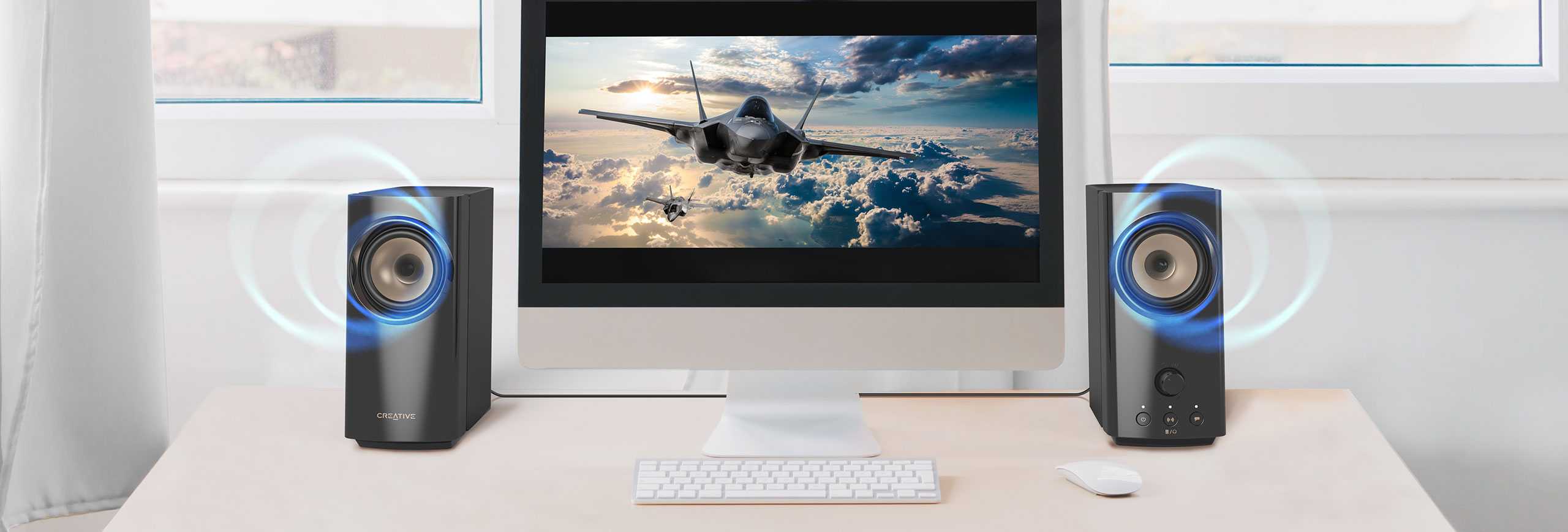 ������� ����� Creative T60 ������ ������ ��������� 2.0 �� ������ ������ USB-C ����� ����