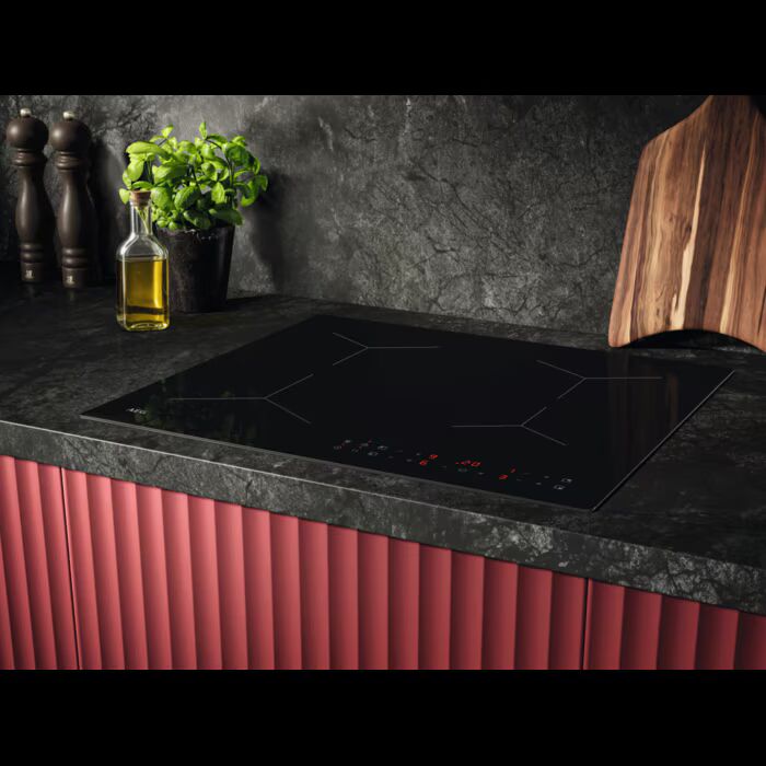 AEG Surface Detail